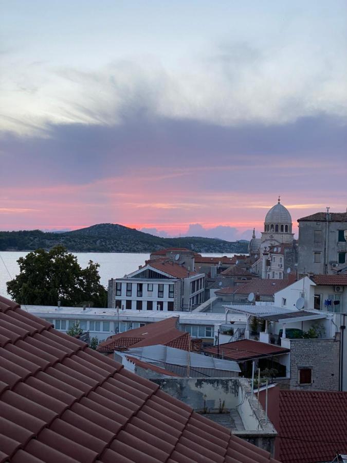 Ancient & Modern Apartment Sibenik Bagian luar foto