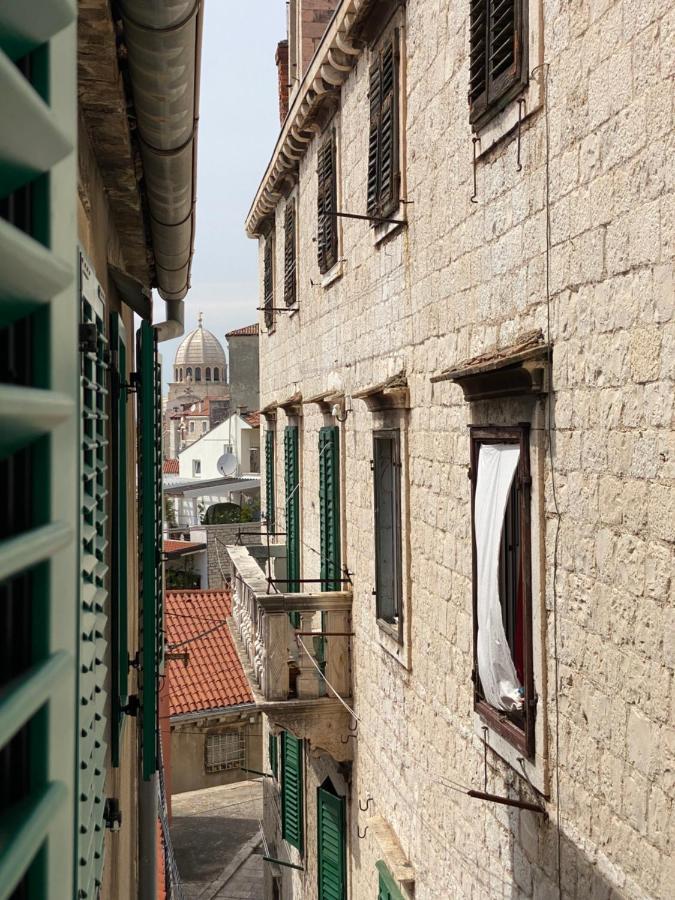 Ancient & Modern Apartment Sibenik Bagian luar foto