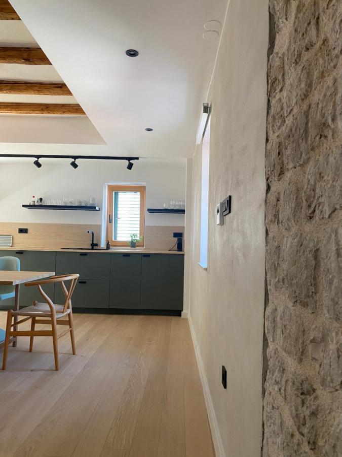 Ancient & Modern Apartment Sibenik Bagian luar foto