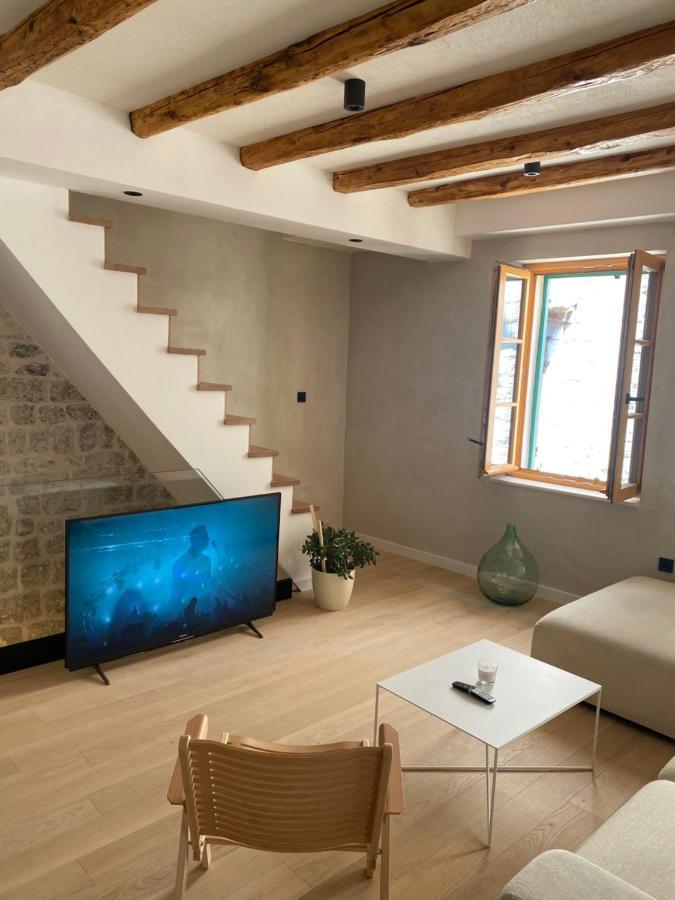 Ancient & Modern Apartment Sibenik Bagian luar foto