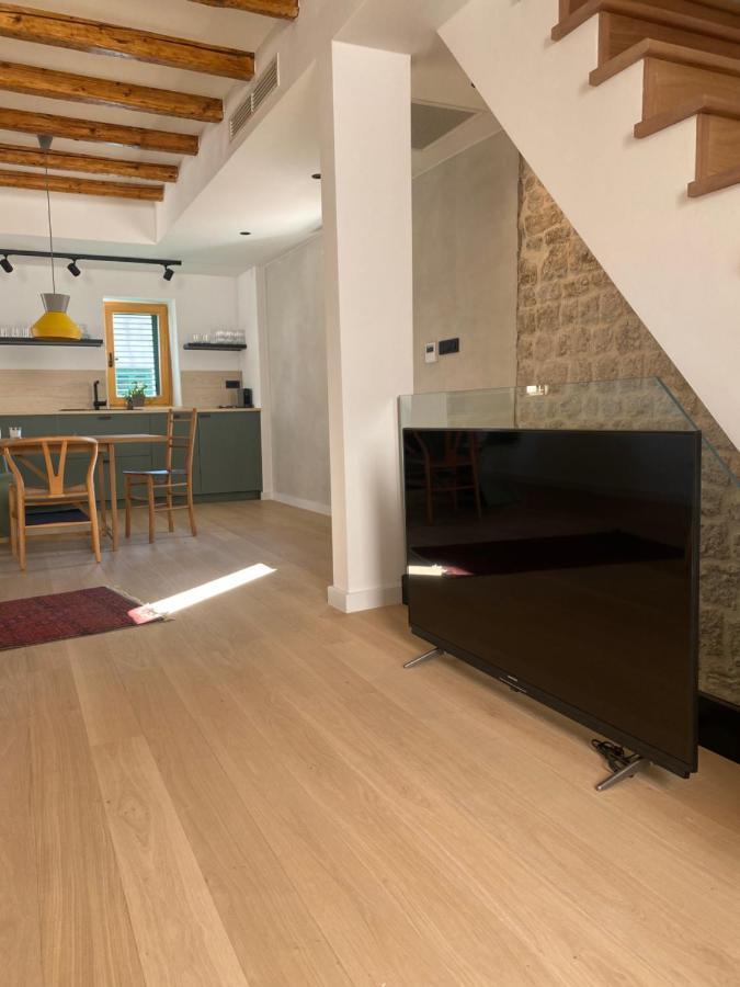 Ancient & Modern Apartment Sibenik Bagian luar foto